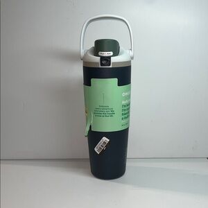 New! Owala 30oz FreeSip SWAY Stainless Steel
Water Bottle